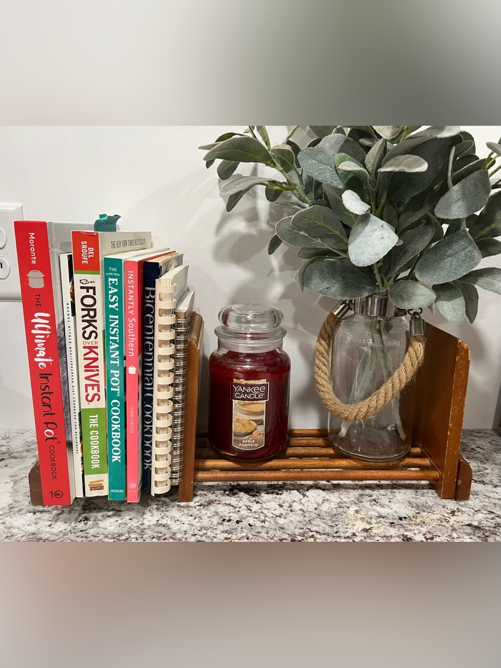 Vintage Wooden Book Stand / Cookbook Holder – Rustic Mid-Century Farmhouse Style